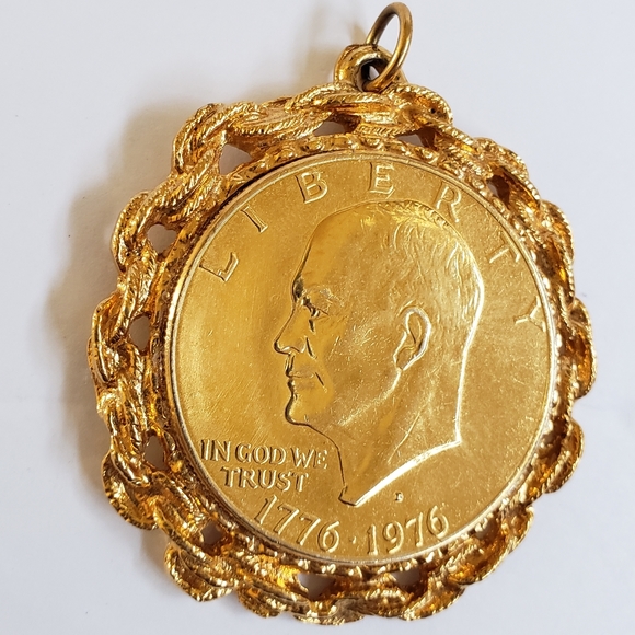 Jewelry - LIBERTY 1776 - 1976 coin pendant
